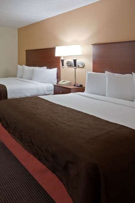 Hotel AmericInn by Wyndham Bismarck photo 3