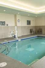Hotel La Quinta Lake City photo 4