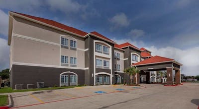 La Quinta Inn & Suites by Wyndham Port Lavaca