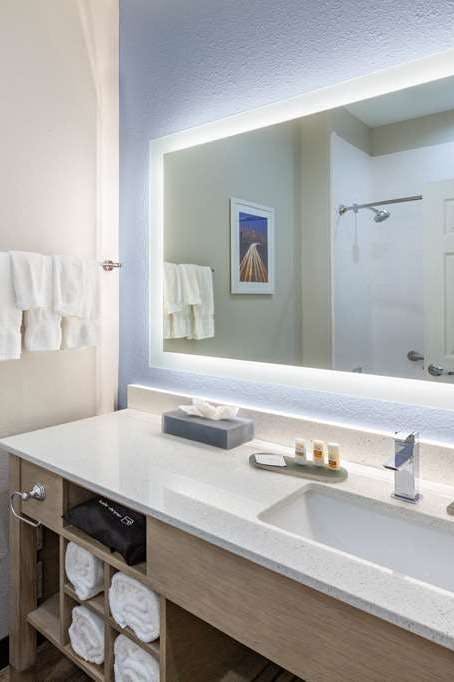 Hotel La Quinta Inn Ste Channelview photo 1