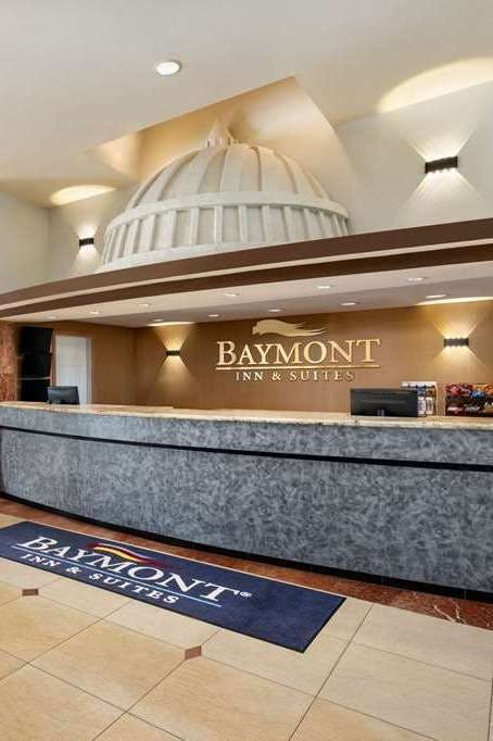 Hotel Baymont by Wyndham Bremerton WA photo 5