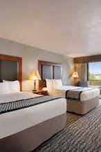 Hotel Baymont IS Bremerton WA photo 2