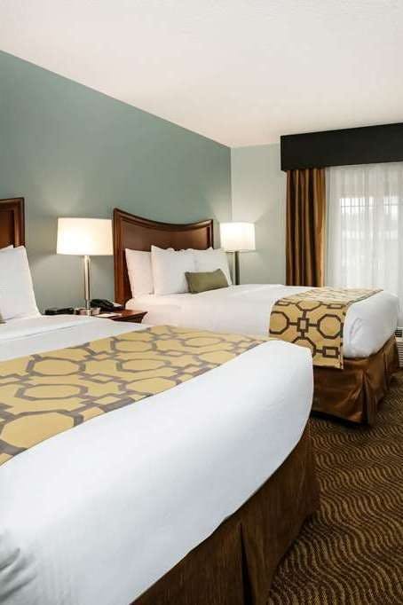 Hotel Baymont by Wyndham Braselton / Winder photo 3