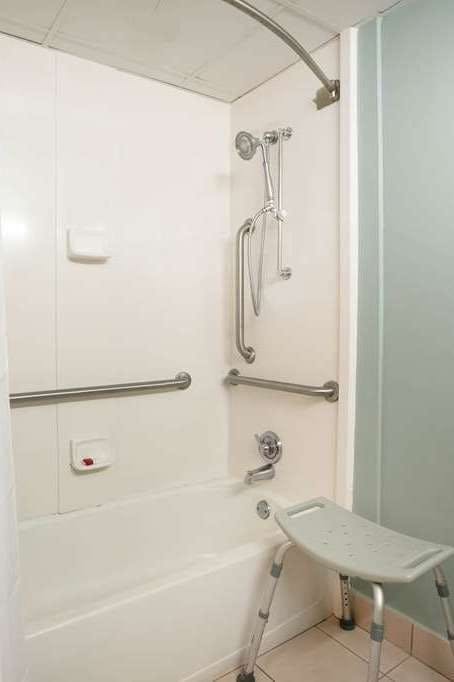 Hotel Baymont by Wyndham Braselton / Winder photo 5