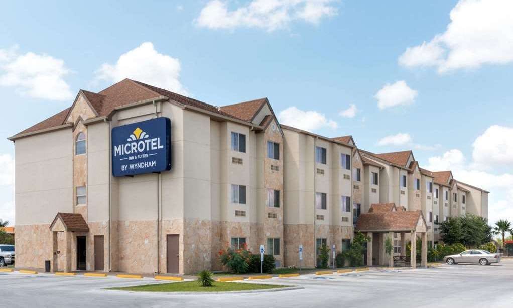Microtel Inn & Suites by Wyndham Eagle Pass