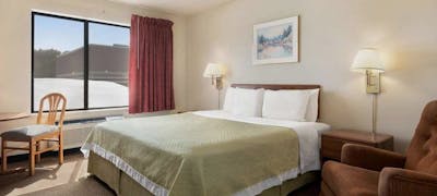 Days Inn Eagle River