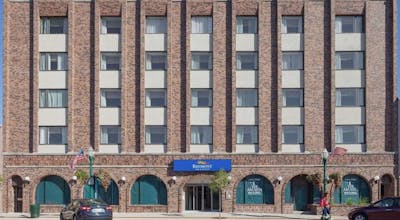 Baymont by Wyndham Delavan Near Lake Geneva