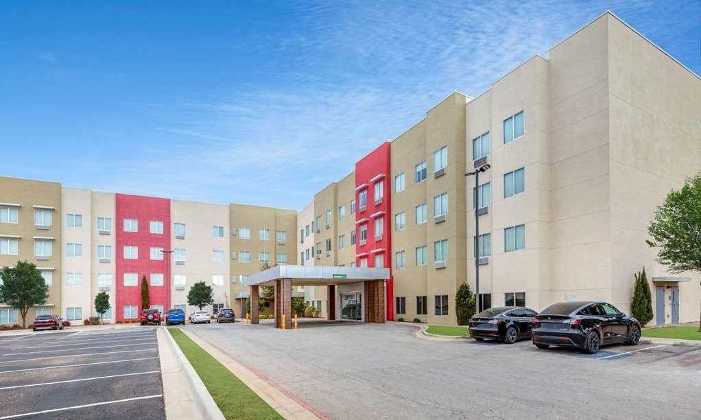 Hawthorn Suites Lubbock