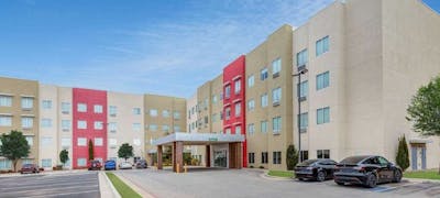Hawthorn Suites Lubbock