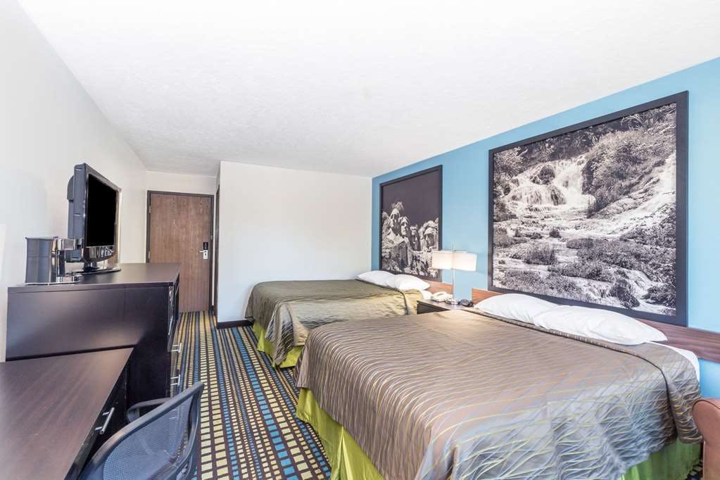 Hotel Super 8 by Wyndham North Sioux City photo 3