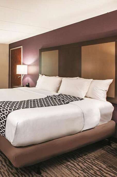 Hotel La Quinta Inn Ste Sturbridge photo 1