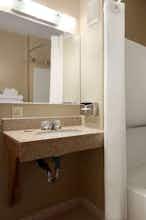 Hotel Super 8 Pulaski photo 4