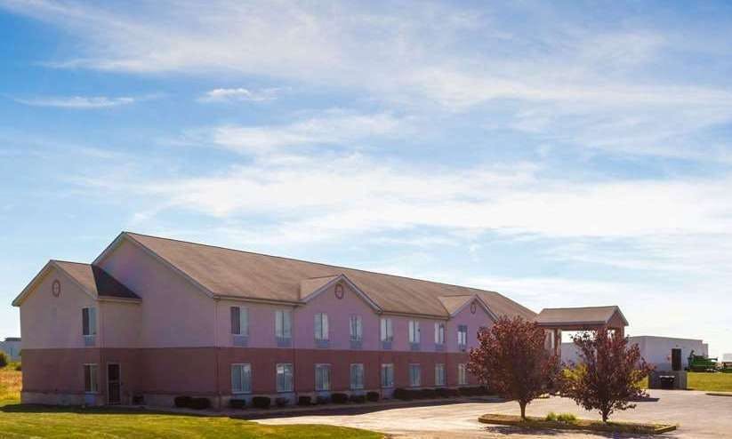 Super 8 by Wyndham Frankfort IN