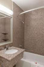 Hotel Travelodge by Wyndham San Diego SeaWorld photo 3