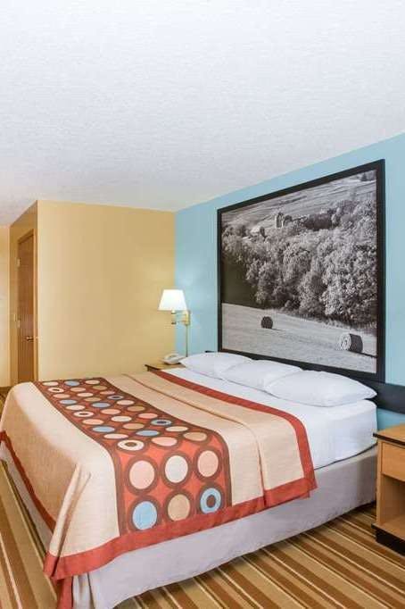Hotel Super 8 by Wyndham Clarinda photo 1
