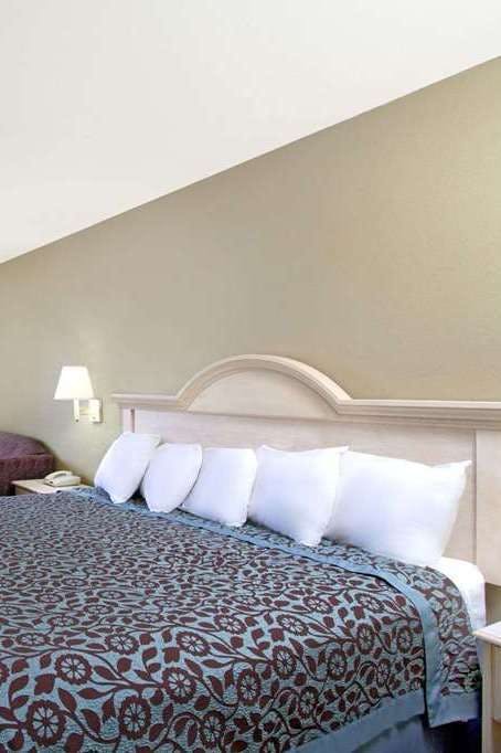 Hotel Days Inn by Wyndham Kerrville photo 1