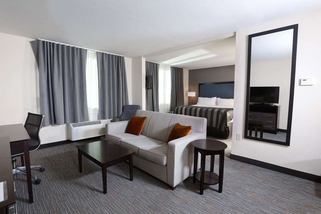 Hotel Wingate by Wyndham Savannah/Pooler photo 3