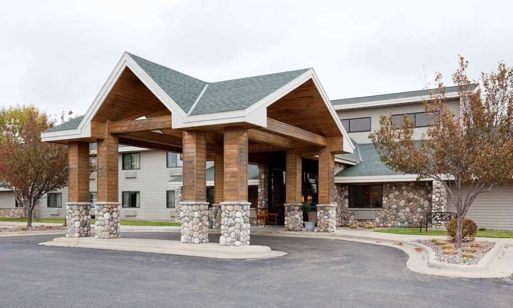 AmericInn by Wyndham Austin