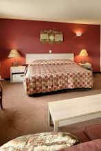 Hotel Ramada Anchorage Downtown photo 1