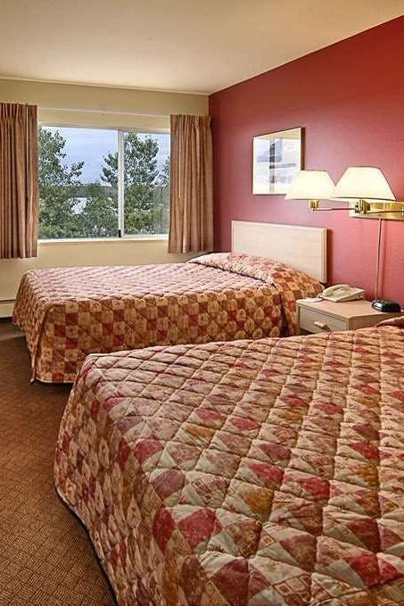 Hotel Ramada Anchorage Downtown photo 2