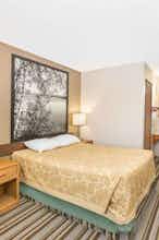Hotel Super 8 Blue Earth photo 2