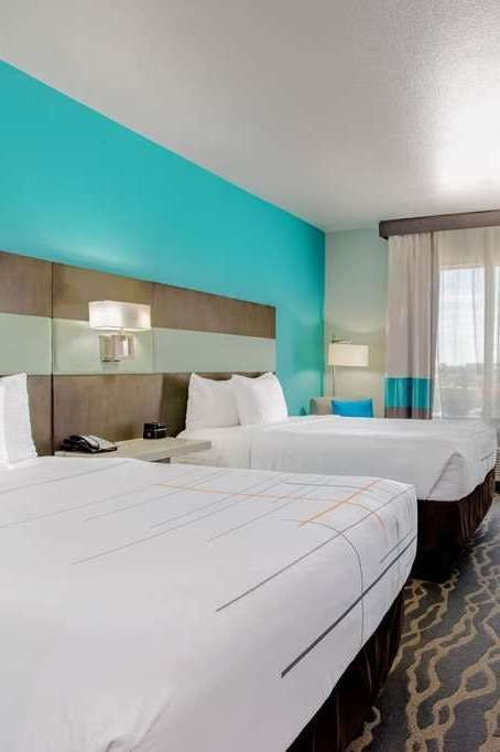 Hotel La Quinta Inn & Suites by Wyndham Northlake Fort Worth photo 2