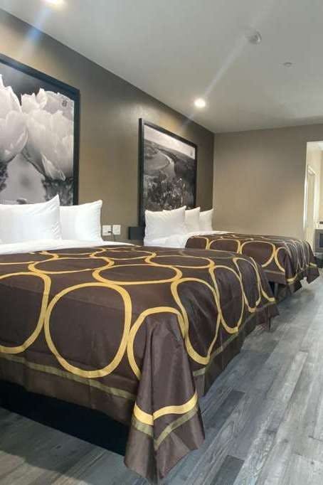 Hotel Super 8 by Wyndham Houston NW Beltway 8/West Rd photo 3