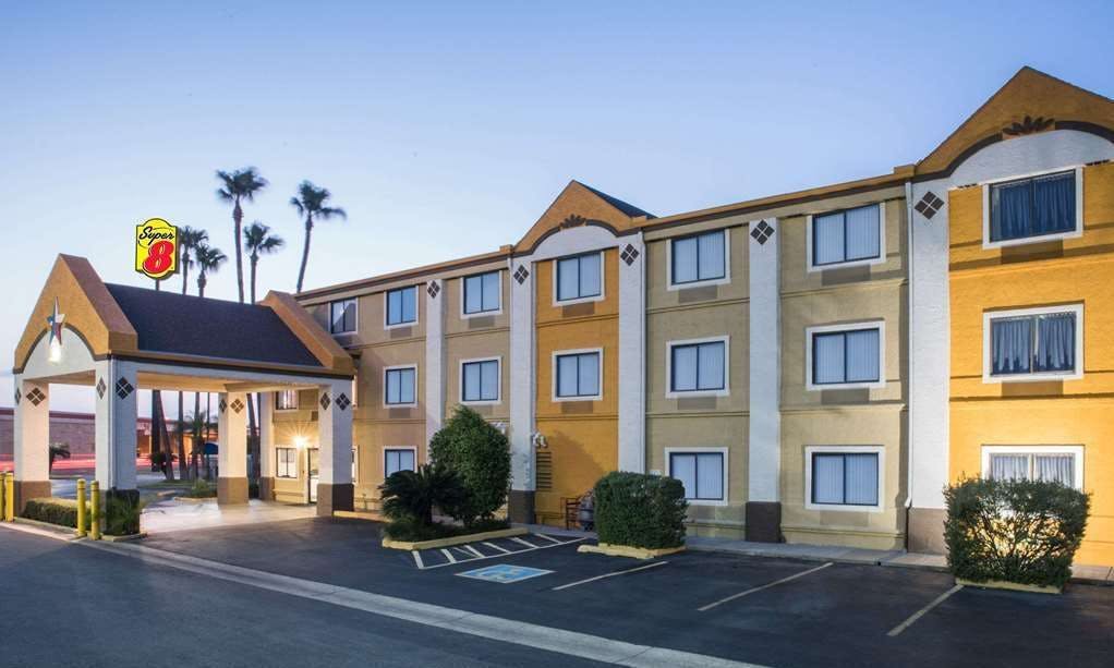 Super 8 by Wyndham Harlingen TX