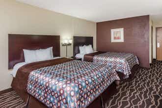 Hotel Days Inn & Suites by Wyndham Casey photo 1