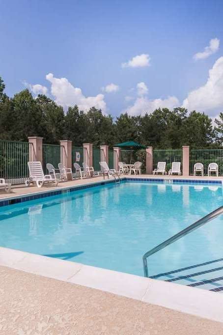 Hotel Wingate by WY LaGrange photo 5