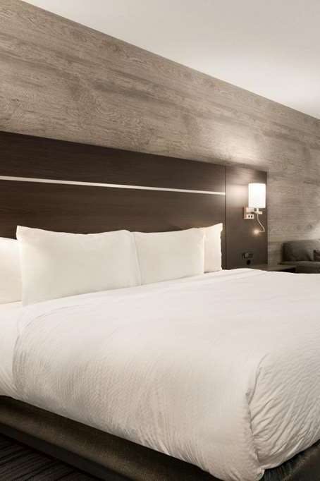 Hotel Days Inn by Wyndham Kingston photo 1