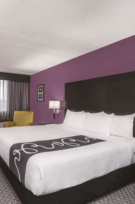 Hotel La Quinta Inn by Wyndham Fresno Yosemite photo 4