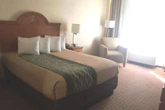 Hotel Super 8 by Wyndham Great Bend photo 3