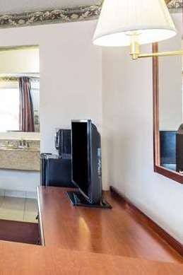 Hotel Days Inn Ashland Va photo 3