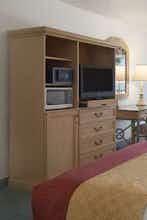 Hotel Days Inn by Wyndham Panama City Beach/Beachfront Resort photo 2