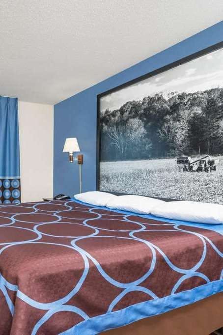 Hotel Super 8 by Wyndham Columbus/Edinburgh photo 2