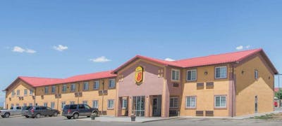 Super 8 Moriarty NM