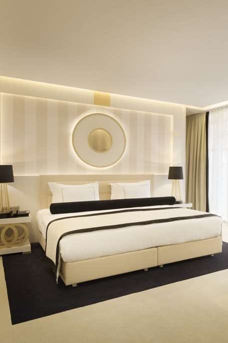 Hotel Ramada Hotel & Suites by Wyndham Istanbul Sisli photo 2