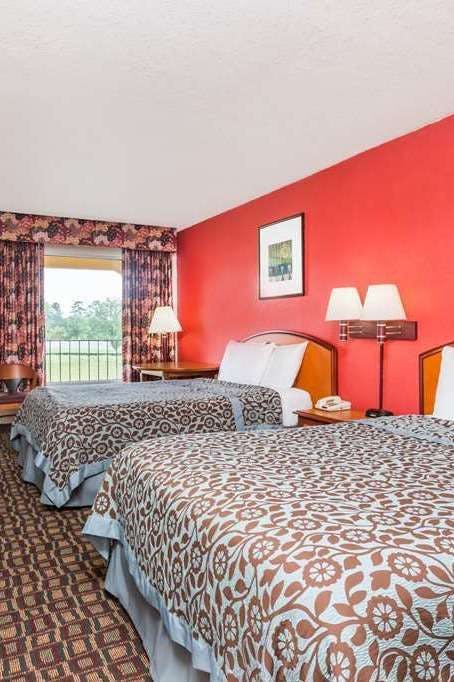 Hotel Days Inn by Wyndham Augusta Wheeler Road photo 3