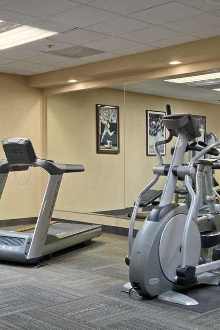 Hotel Days Inn by Wyndham Baltimore Inner Harbor photo 3