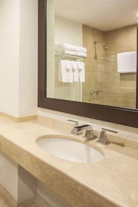 Hotel La Quinta by Wyndham Poza Rica photo 5