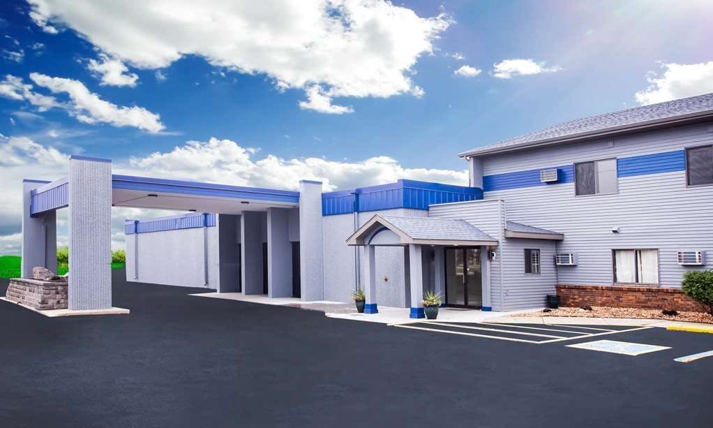 Travelodge by Wyndham Wahpeton Event Center