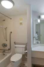 Hotel La Quinta Inn by Wyndham Cheyenne photo 4