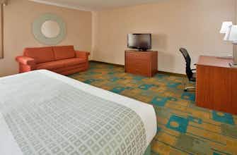 Hotel La Quinta Inn Ste West Clive photo 4