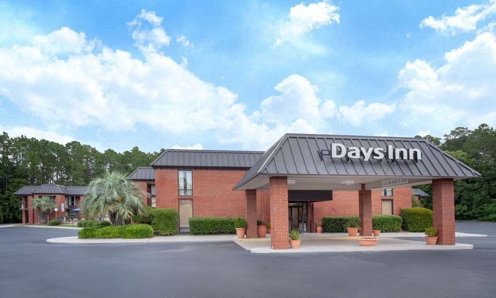 Days Inn by Wyndham Statesboro