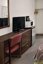 Hotel Super 8 Kamloops East photo 4