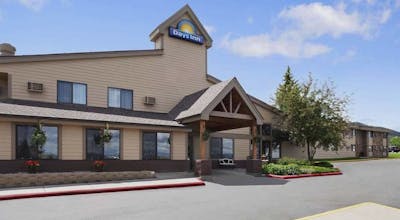 Days Inn by Wyndham Helena