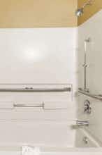 Hotel Super 8 Charlotte Amusement Pk photo 4