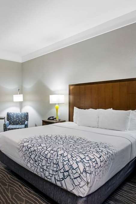 Hotel La Quinta Inn & Suites by Wyndham Manteca - Ripon photo 1