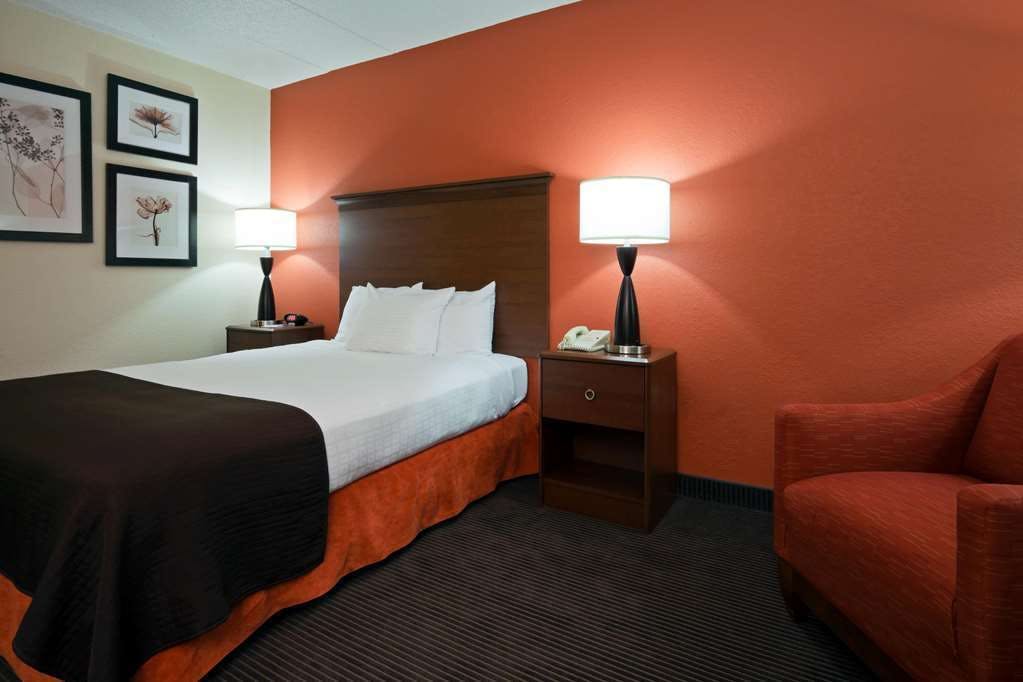 Hotel AmericInn Worthington photo 4